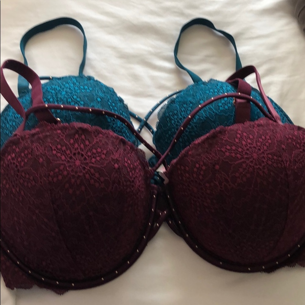 2 bras